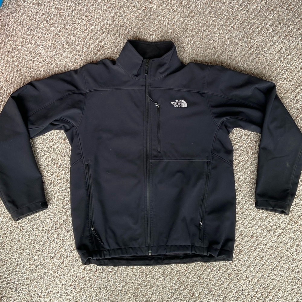 Men’s M black North Face zip up jacket